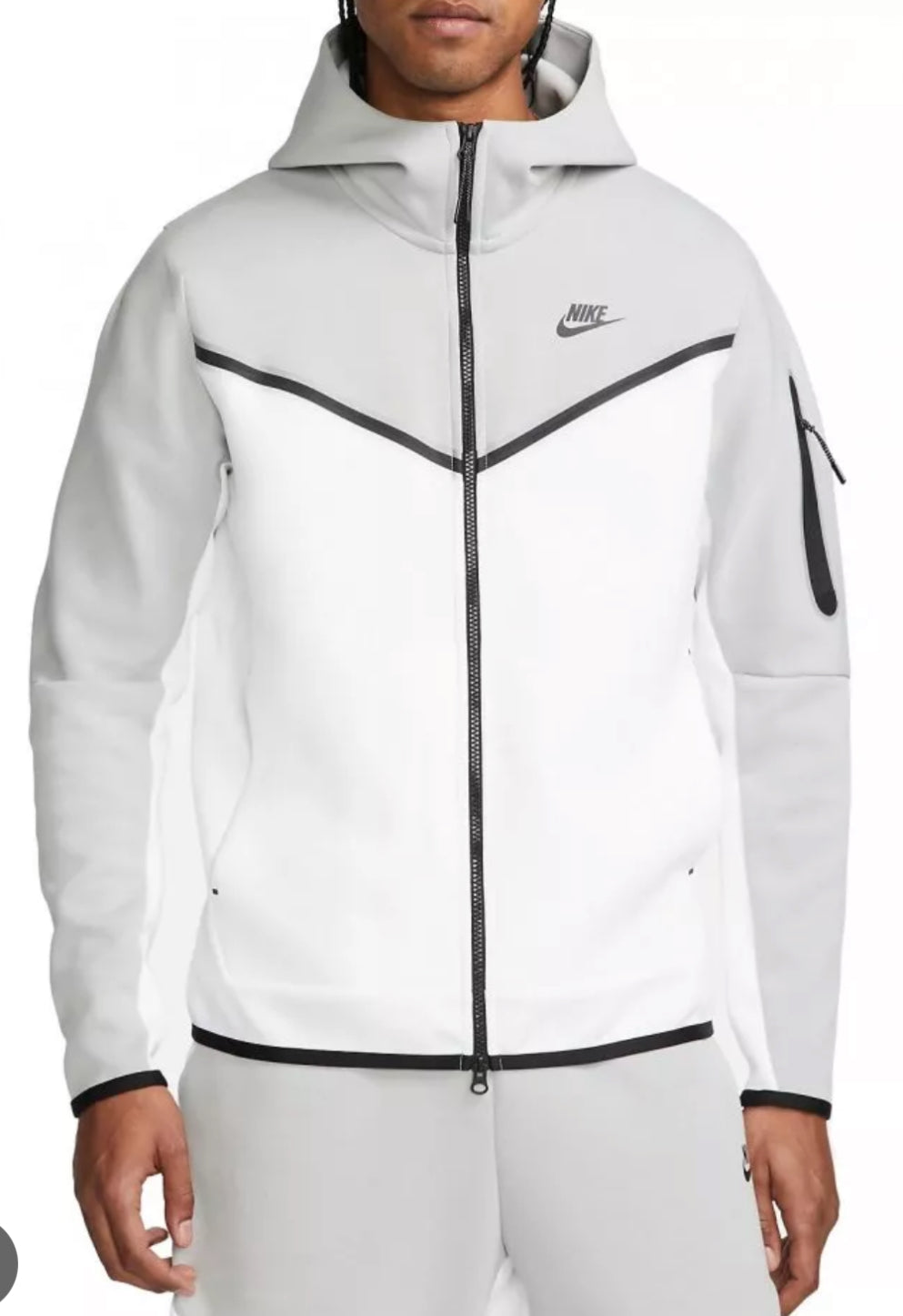 Nike Tech gris y blanco